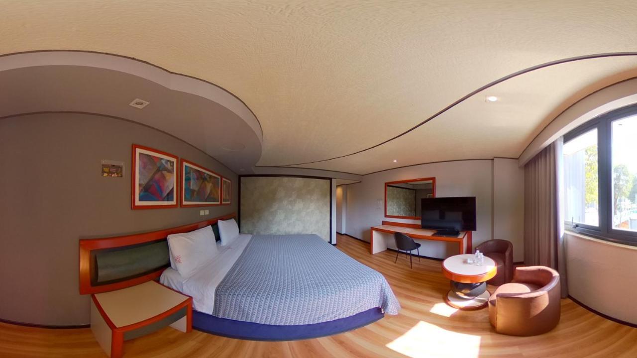 Hotel Oslo Meksyk Zewnętrze zdjęcie