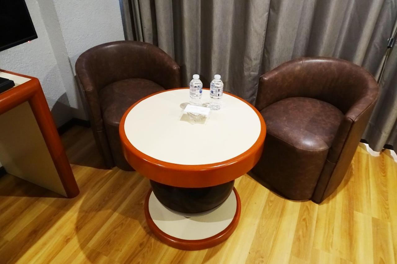 Hotel Oslo Meksyk Zewnętrze zdjęcie