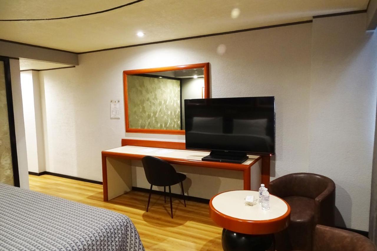Hotel Oslo Meksyk Zewnętrze zdjęcie