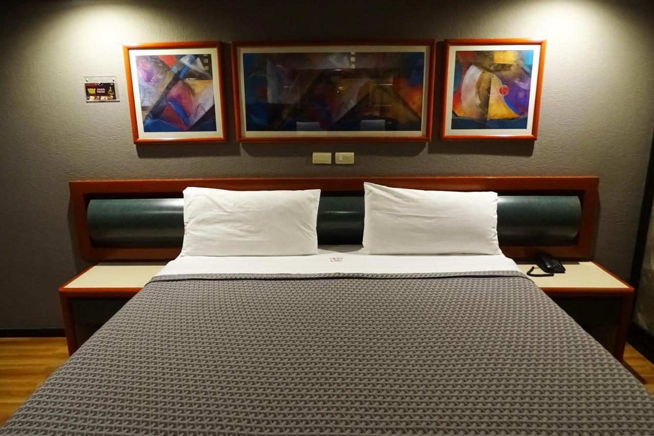 Hotel Oslo Meksyk Zewnętrze zdjęcie