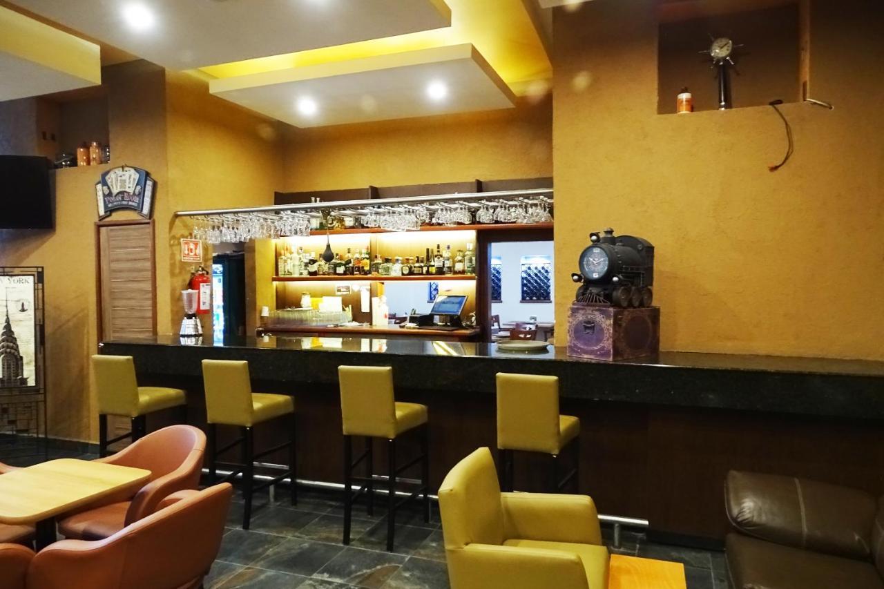 Hotel Oslo Meksyk Zewnętrze zdjęcie
