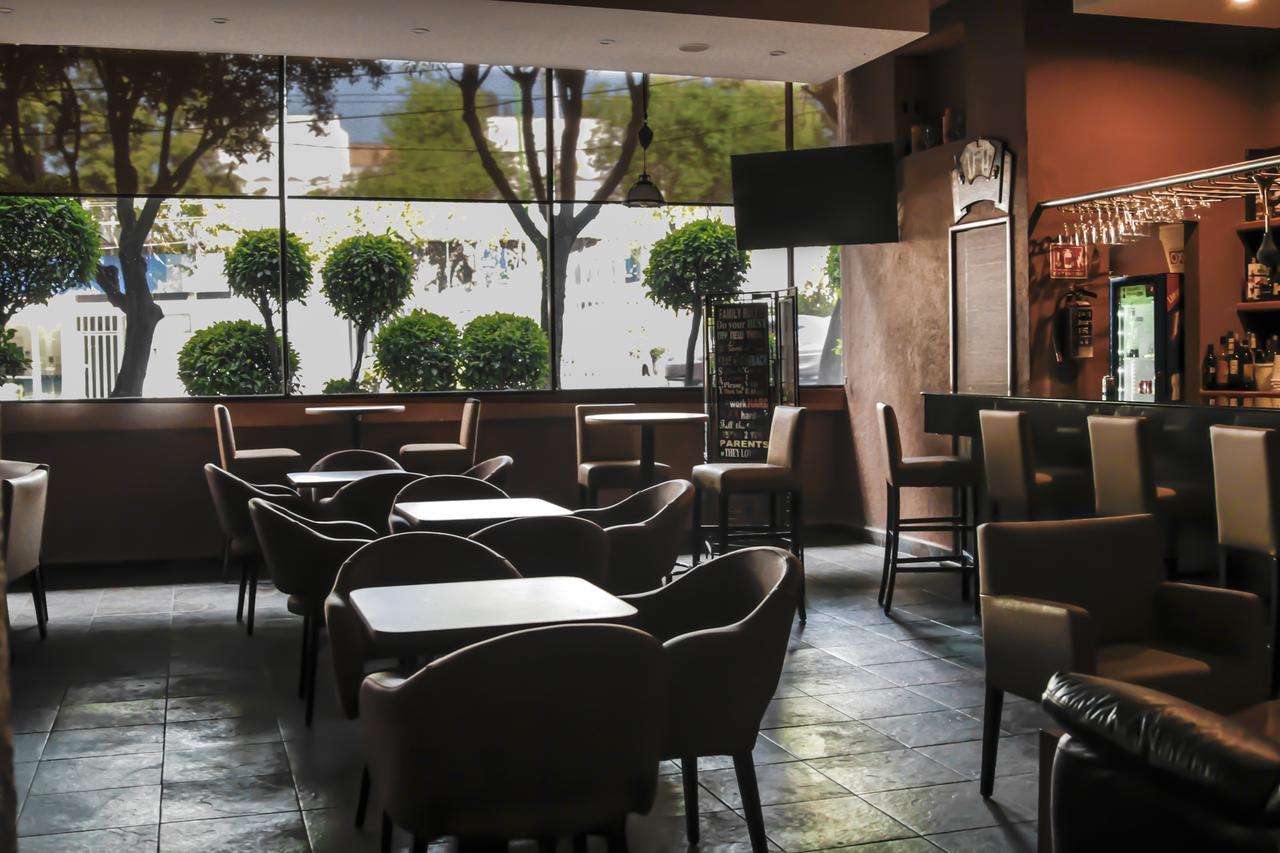 Hotel Oslo Meksyk Zewnętrze zdjęcie